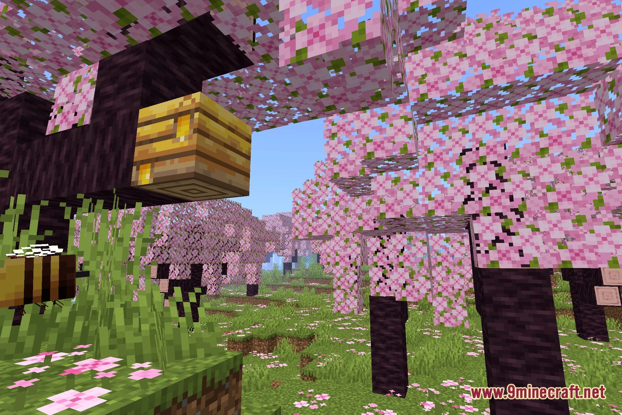 Rob's Vanilla Reshaded Shaders (26.2, 1.20.1) – Soft Bloom and Waving Foliage — screenshot 1