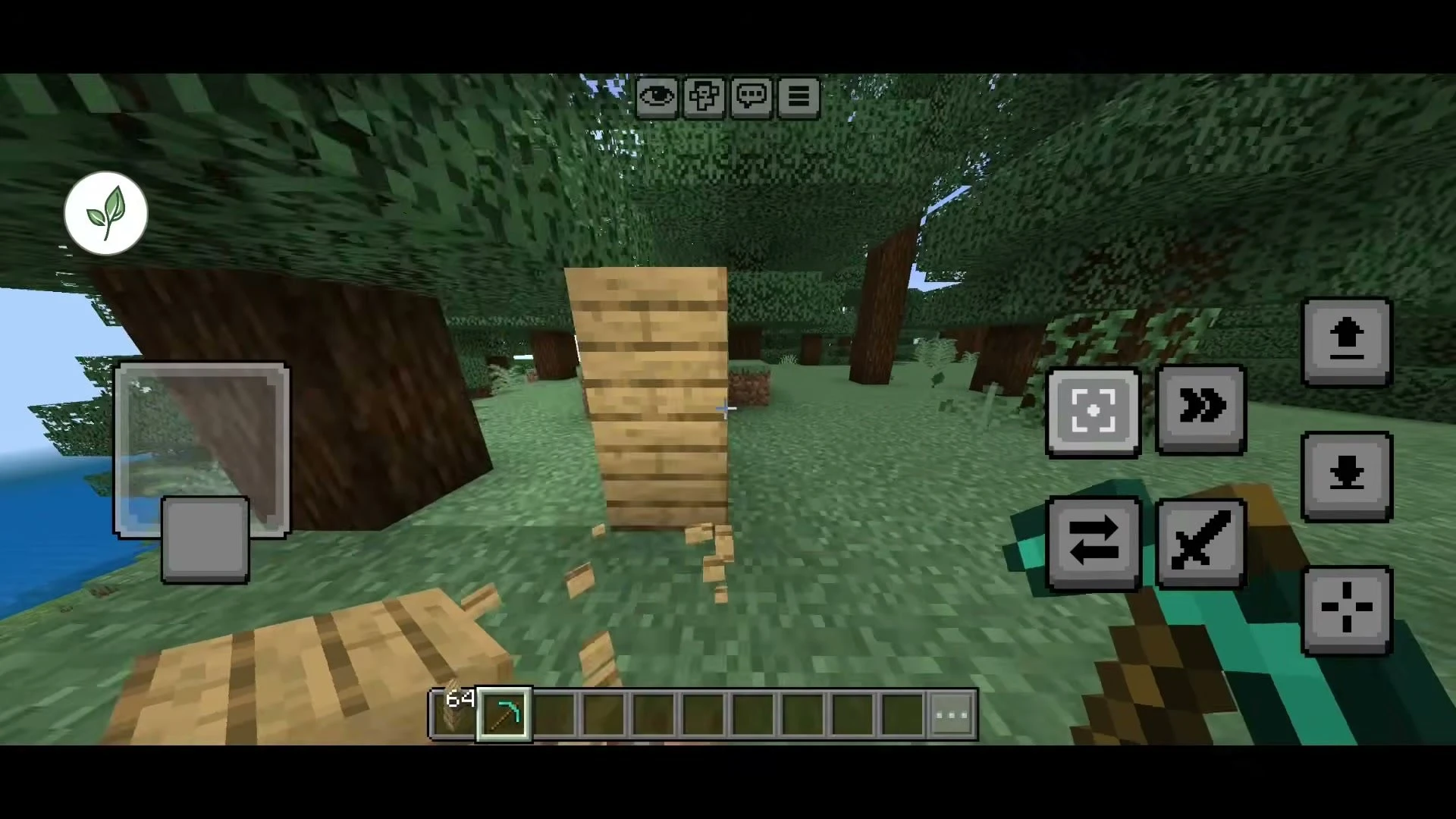 Placing oak planks from the offhand while holding a pickaxe