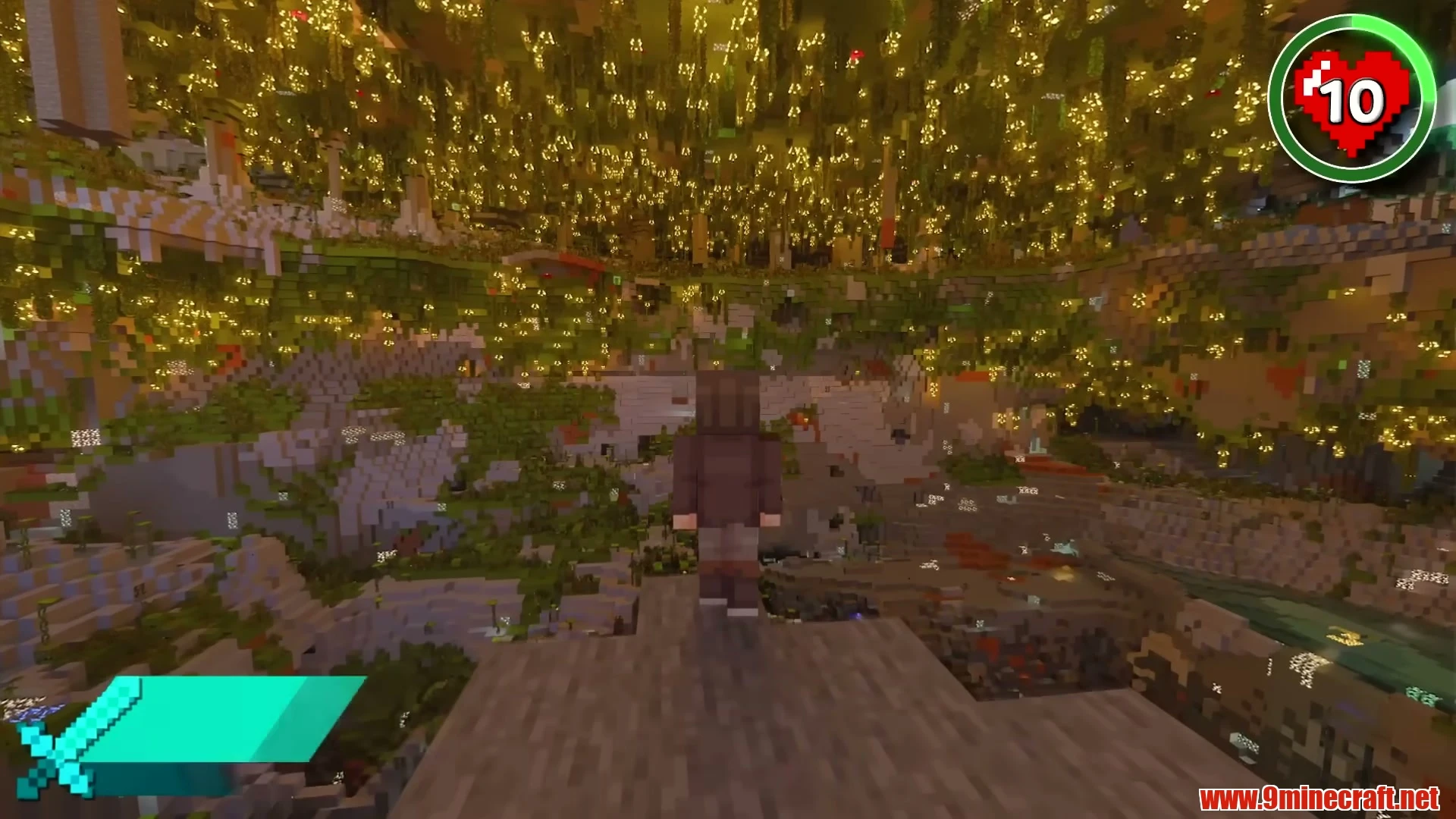 Subterranean Glowing Lush Cavern Citadel - Minecraft 26.3 Seed 2208626533096451426 View 1