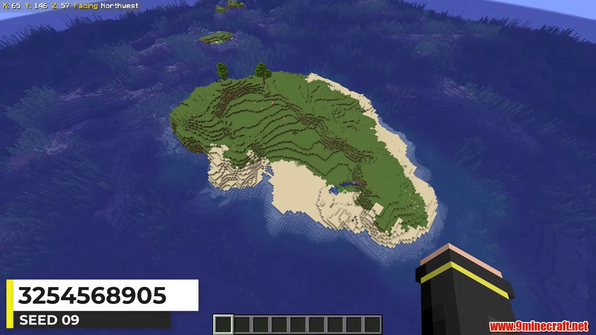 Sandy Beach & Plains Meadow - Minecraft 26.3 Island Seed 3254568905 view 1